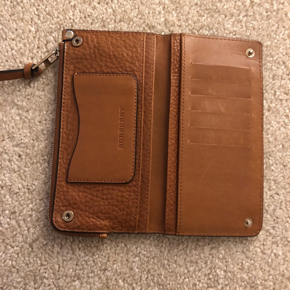 Burberry wallet